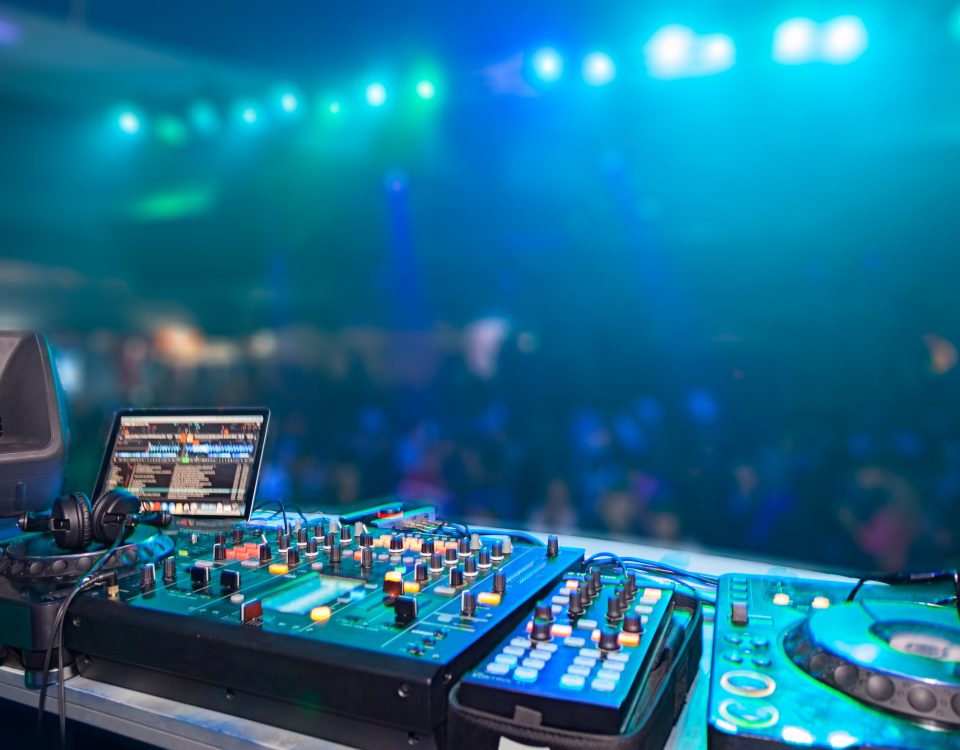 dj na wesele łódź piosenki weselne wodzirej gdańsk